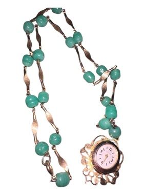Vintage Rare Winton 17 Jewel Jade Gemstone Necklace